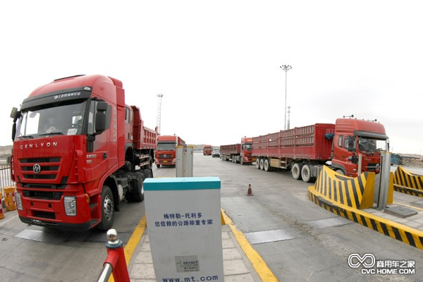 中集华骏轻量最新挂车，革新轻量化技术，引领行业新潮流