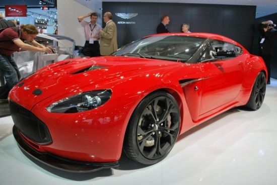 阿斯顿马丁V12 Zagato，速度与艺术的完美融合