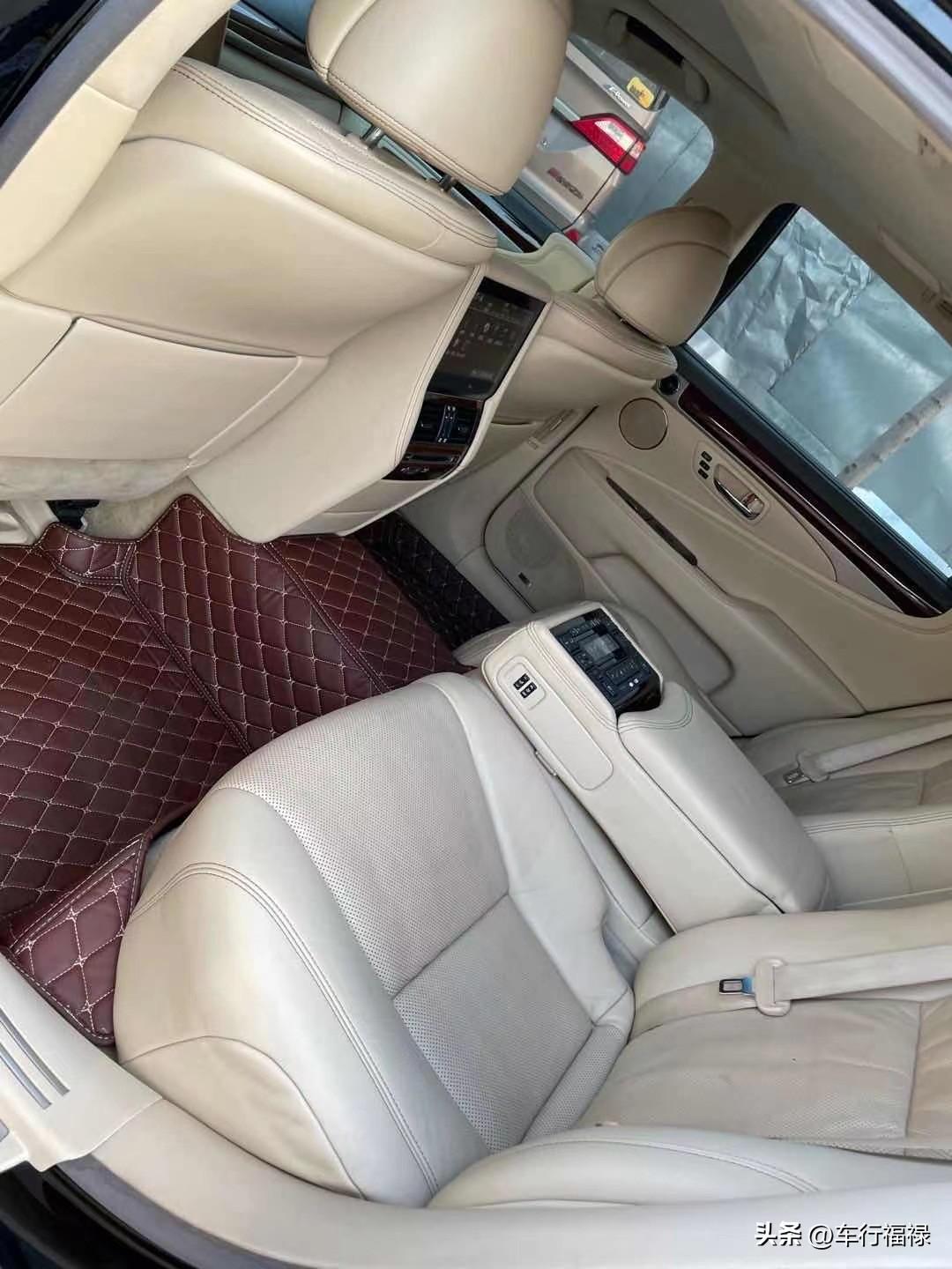 凌志LS600h，豪华与科技的完美结合