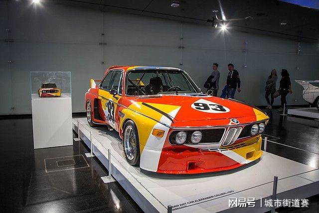 BMW M1，速度与艺术的完美结合